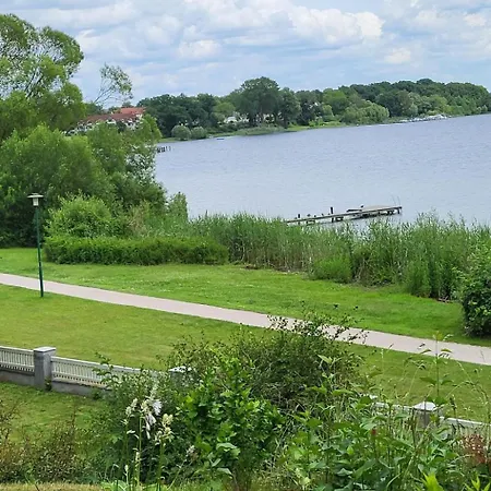 Casa vacanze Haus Am Seeufer In Plau Am By Interhome Plau am See